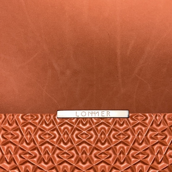 Lommer EvaPocket wristlet- Brown/Rust- never used - Picture 6 of 6